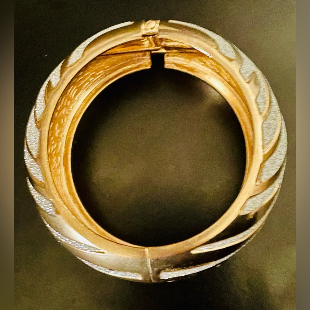 Chunky Vintage Two Tone Gold and Silver Clamper Bracelet - Picture 7 of 8
